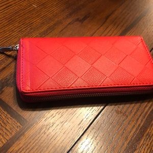 Red wallet